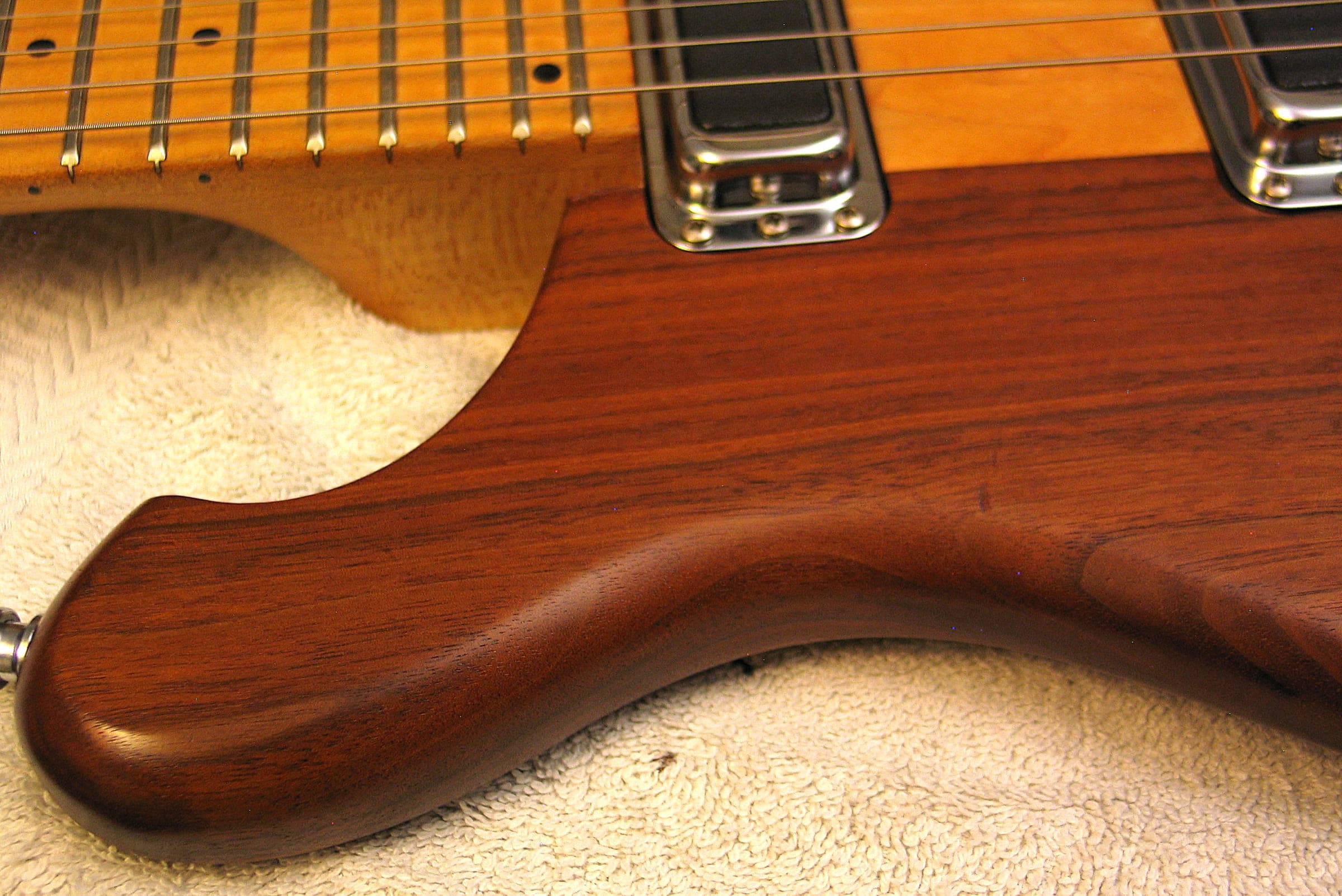 Rickenbacker bass in maple and walnut